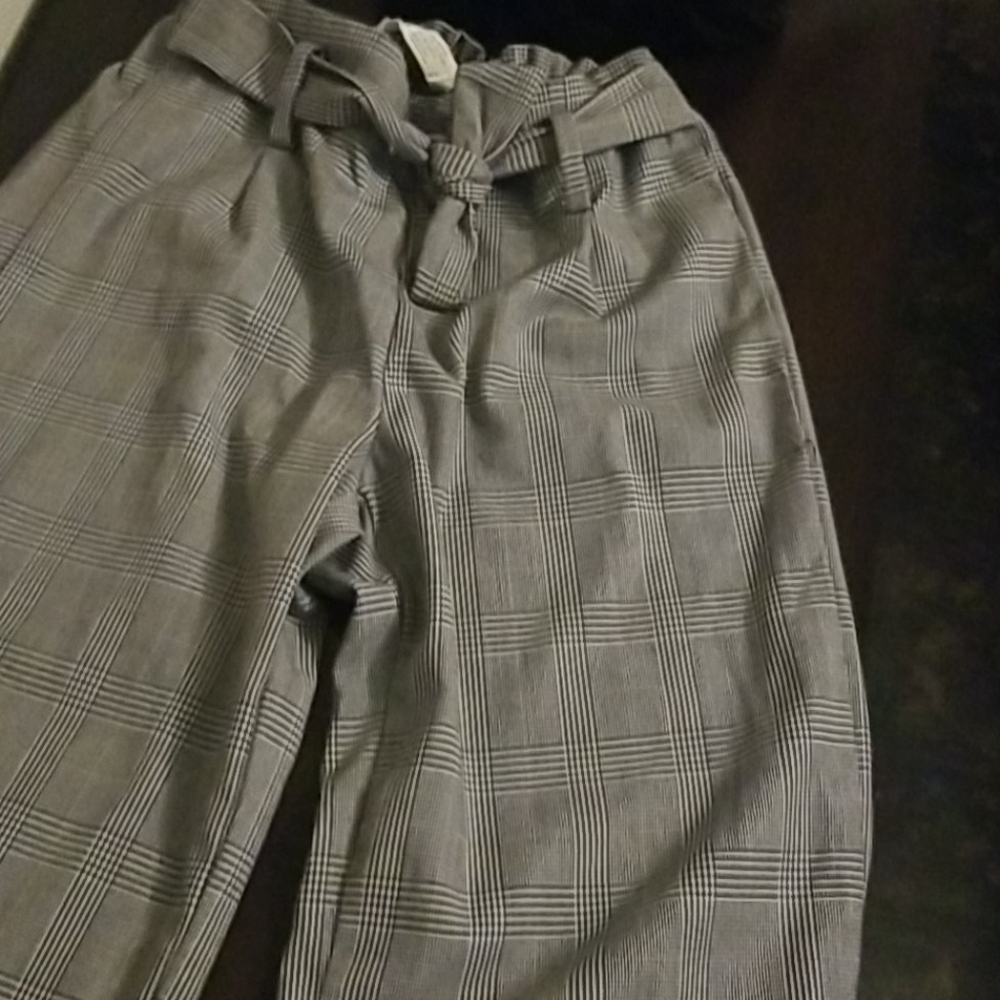 10 - Picture 2 of 3